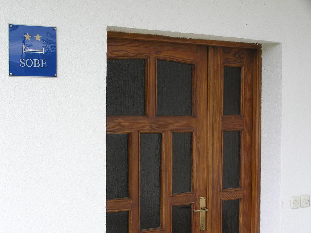 Ferienwohnung House Nada Donji Babin Potok Exterior foto